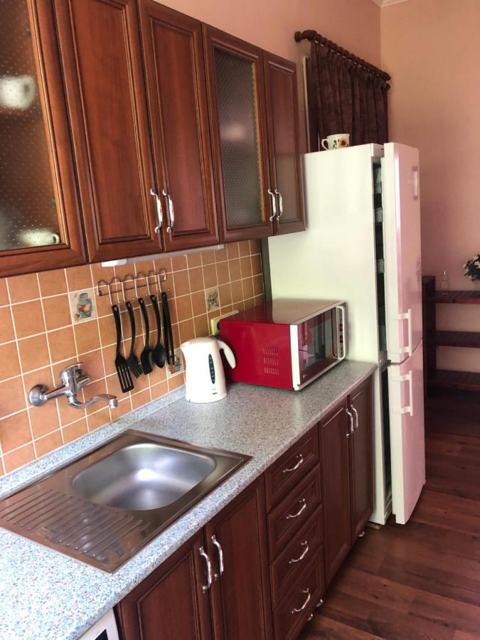 Byt S Krasnou Vyhlidkou Na Hotel Imperial Karlovy Vary Ngoại thất bức ảnh